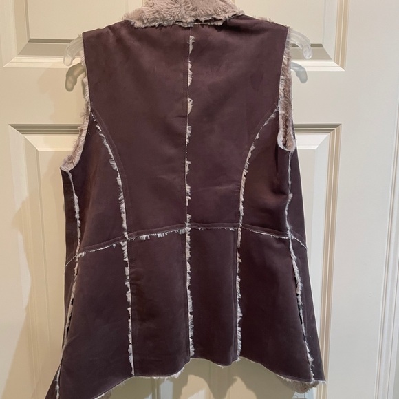 Double Zero Vest - Picture 6 of 6